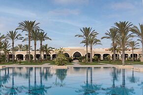 JAZ Oriental, Almaza Bay