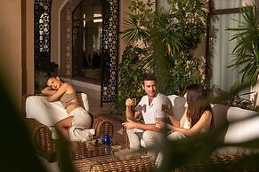 JAZ Oriental, Almaza Bay