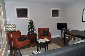 Moncton Suites - 267 Universite Ave