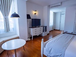 Yan's House Hotel