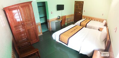 Hoa Binh Hotel