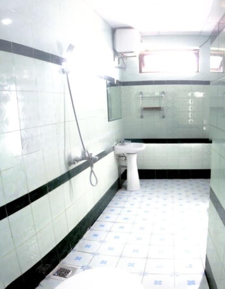 Hoa Binh Hotel