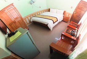 Hoa Binh Hotel