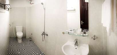 Hoa Binh Hotel
