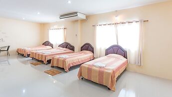 Phet Ngam Hotel
