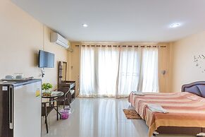 Phet Ngam Hotel