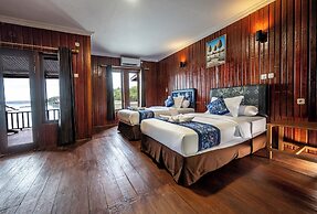Noah Maratua Resort