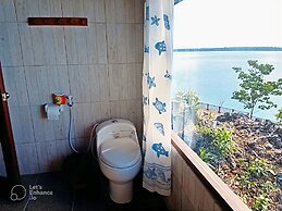 Noah Maratua Resort