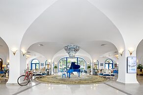 Risemount Premier Resort Da Nang