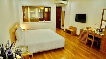 Blue Hanoi Hotel