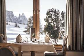 Hotel Steger-Dellai