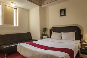 Good Hotel