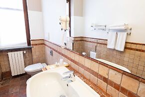 La Fertè Hotel
