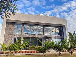 Hoyu House