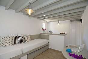 Gryparis Club Apartments