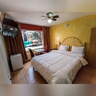 Hotel El Farolito