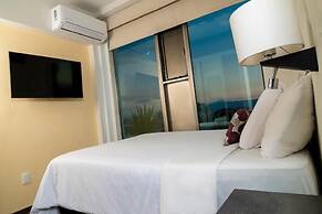 Puerta Alameda Suites