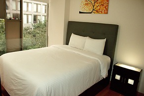 Puerta Alameda Suites