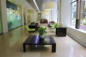 Puerta Alameda Suites