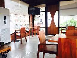 Loftmania Boutique Hotel