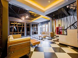 Loftmania Boutique Hotel