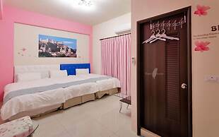 Santorini Music Family B&B