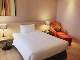 The HO Hotel