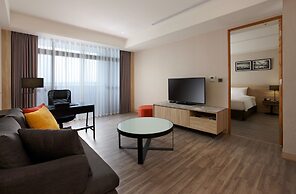 The HO Hotel