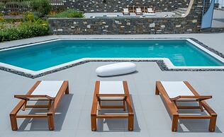 Aelia Paros Villas