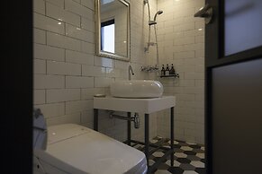 Hotel Gray