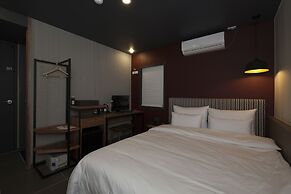 Hotel Gray