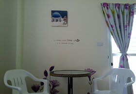 Caitlyn Hostel