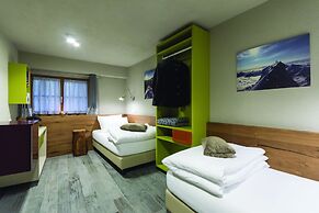 4478 Mountain Lodge