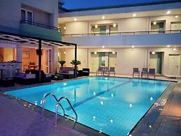 Zannis Hotel