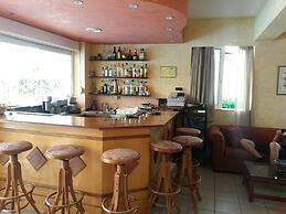 Zannis Hotel