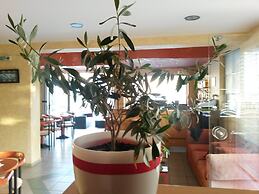 Zannis Hotel