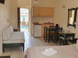 Zannis Hotel