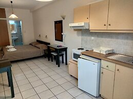 Zannis Hotel