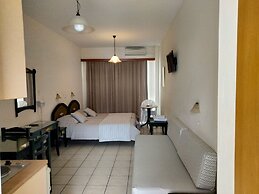 Zannis Hotel