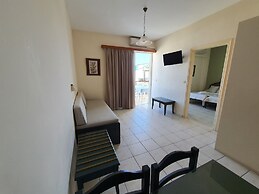 Zannis Hotel