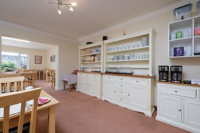 Four Seasons B&B