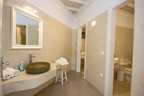 Anixi Hotel