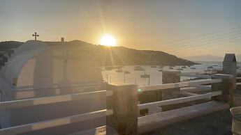 Anixi Hotel