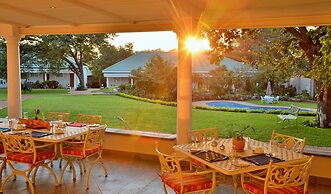Batonka Guest Lodge