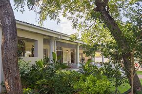 Batonka Guest Lodge