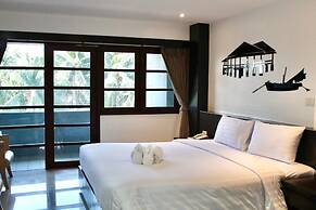 S2 Hotel