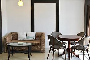 S2 Hotel