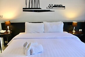 S2 Hotel