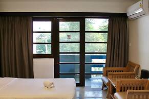 S2 Hotel