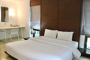 S2 Hotel